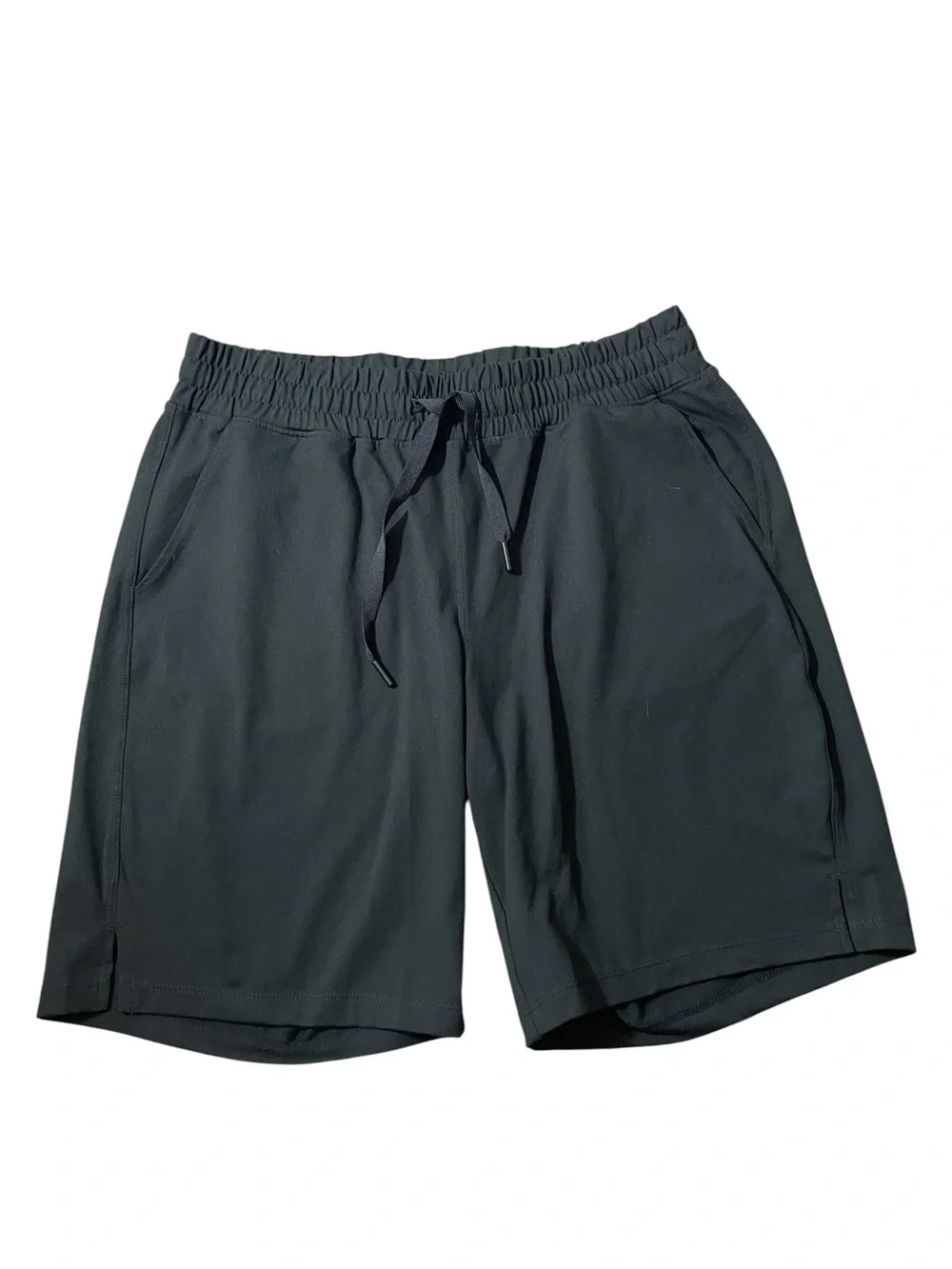 B8- Men's Medium Mondetta Black Drawstring Athletic Shorts